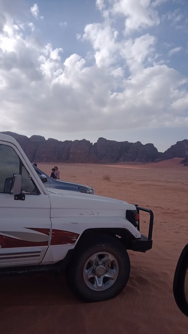Main photo of Alomrani camp