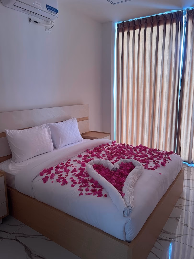 صورة مصغرة 3 من 9