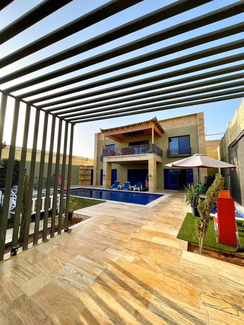 صورة مصغرة 8 من 9