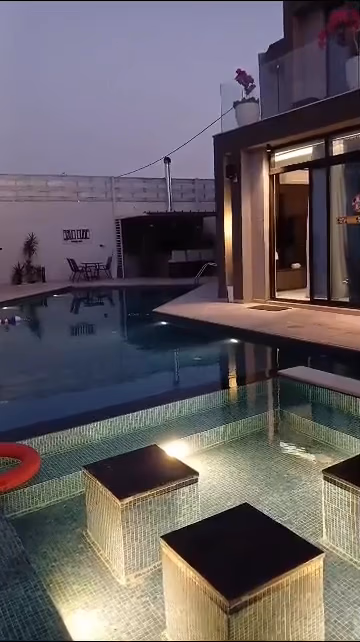 صورة مصغرة 6 من 9