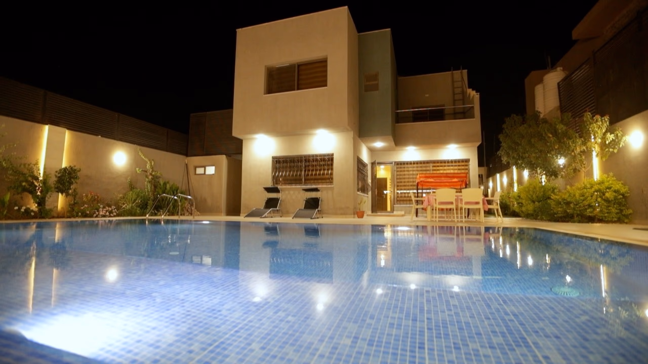 ROZA 92 Villa