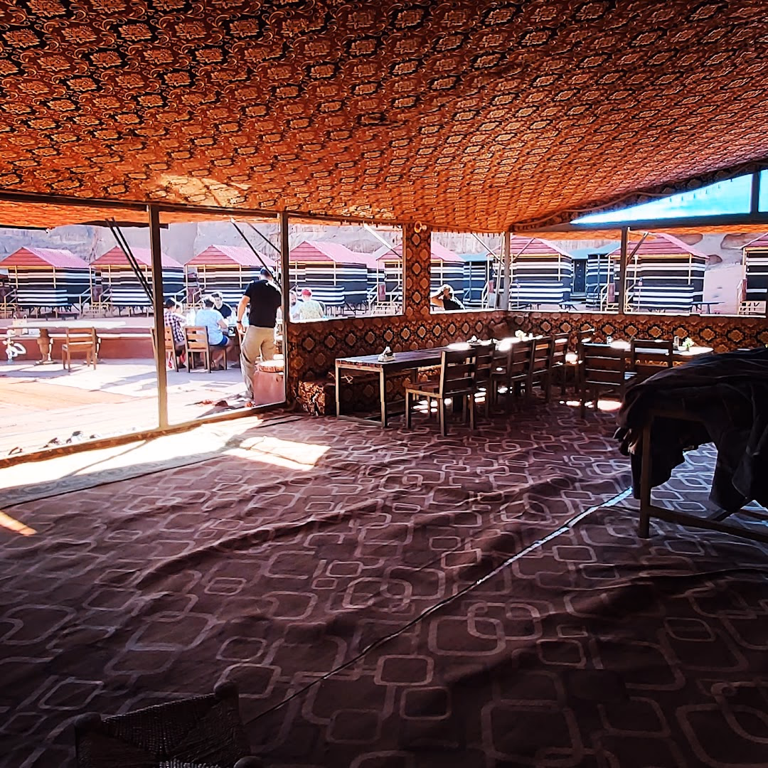 Main photo of Rainbow camp