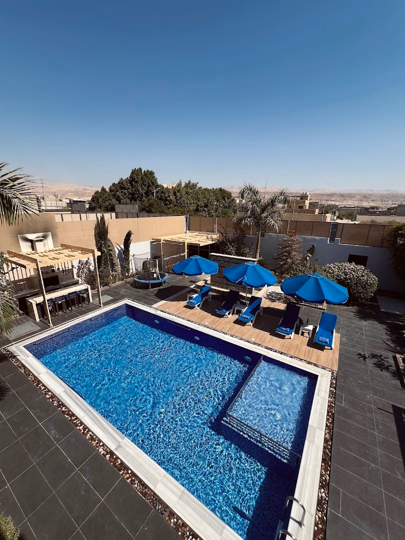 صورة مصغرة 4 من 9