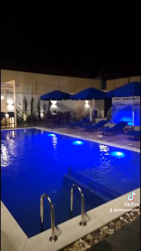 صورة مصغرة 8 من 9