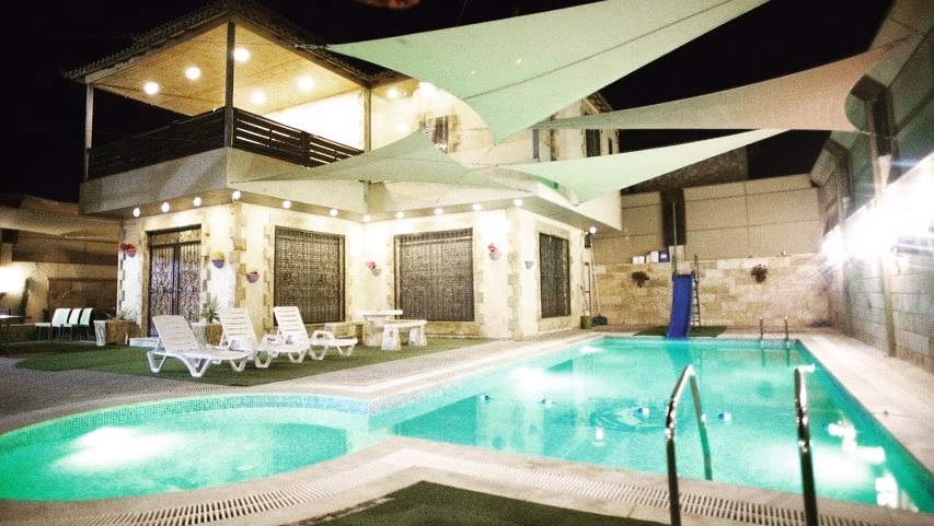 Holiday Chalet