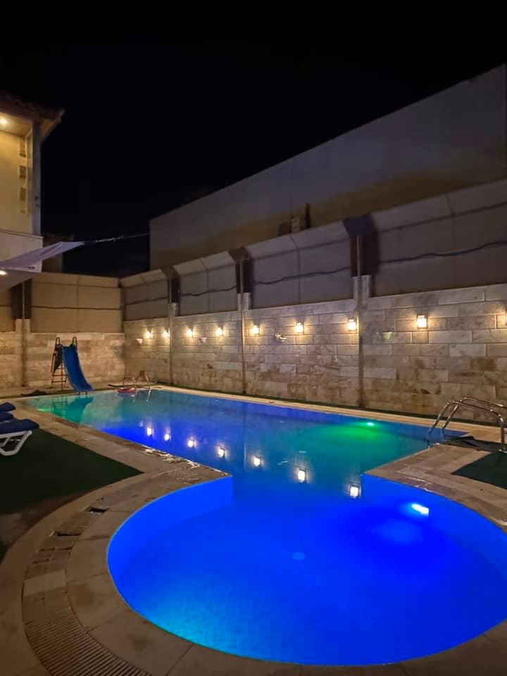 صورة مصغرة 2 من 4