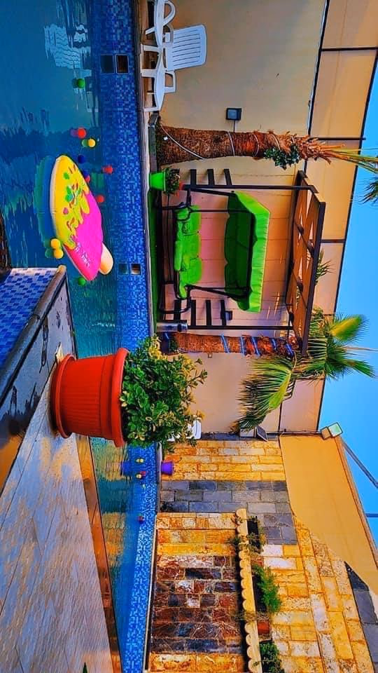 صورة مصغرة 8 من 9