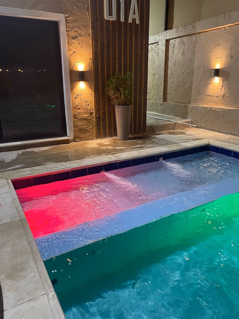 صورة مصغرة 3 من 9