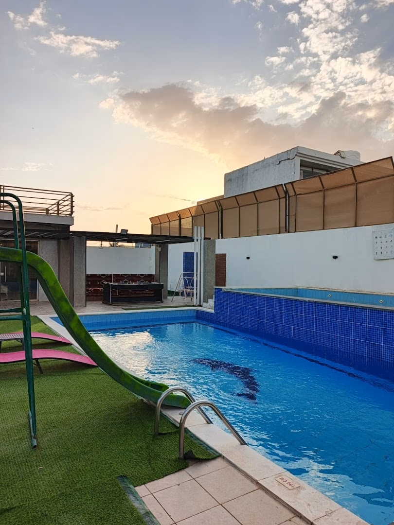 صورة مصغرة 2 من 9