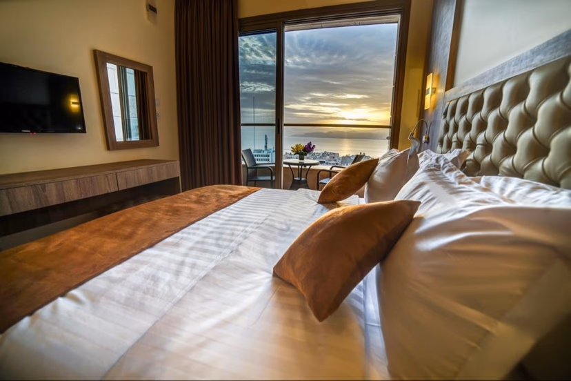 Main photo of De Lara Hotel