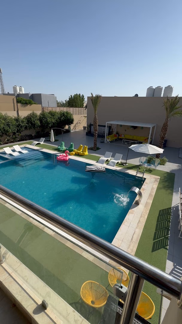 صورة مصغرة 2 من 9