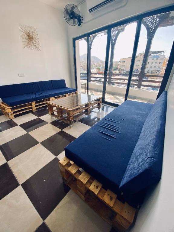 Main photo of friends Oasis Hostel