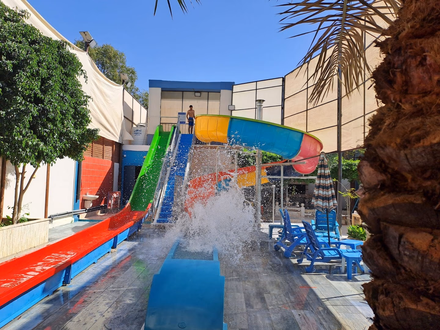 صورة مصغرة 4 من 9