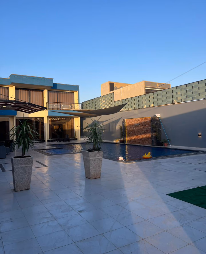 صورة مصغرة 8 من 9