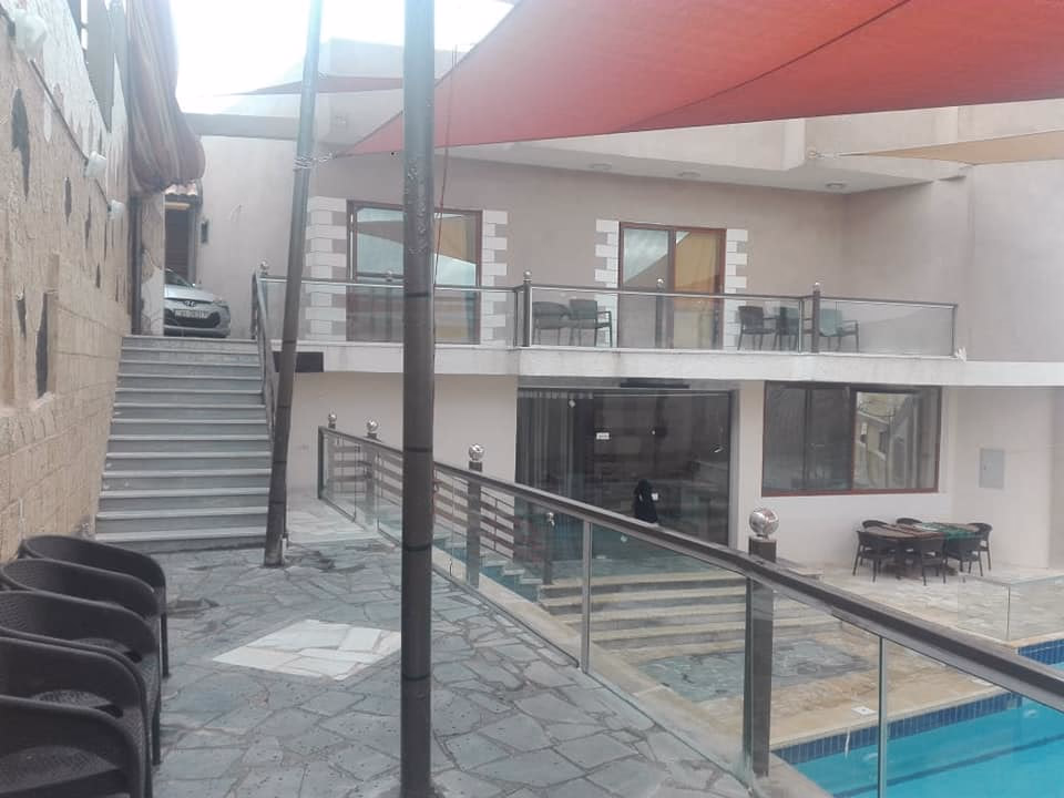 صورة مصغرة 4 من 9