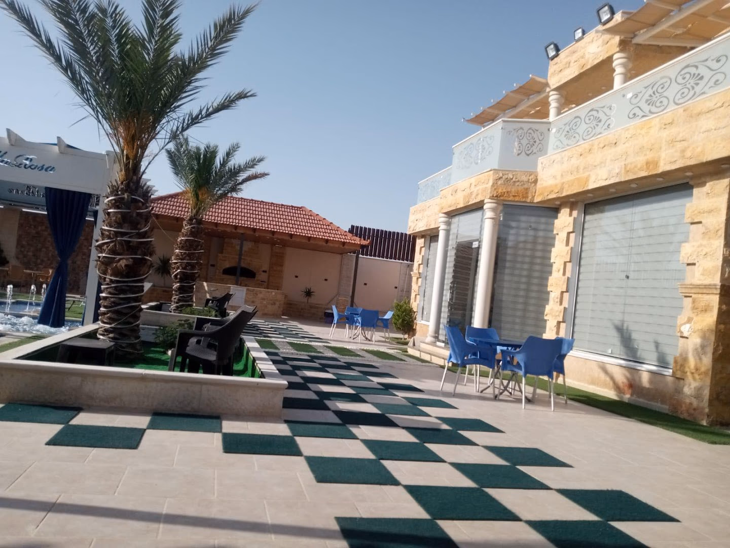 صورة مصغرة 5 من 9