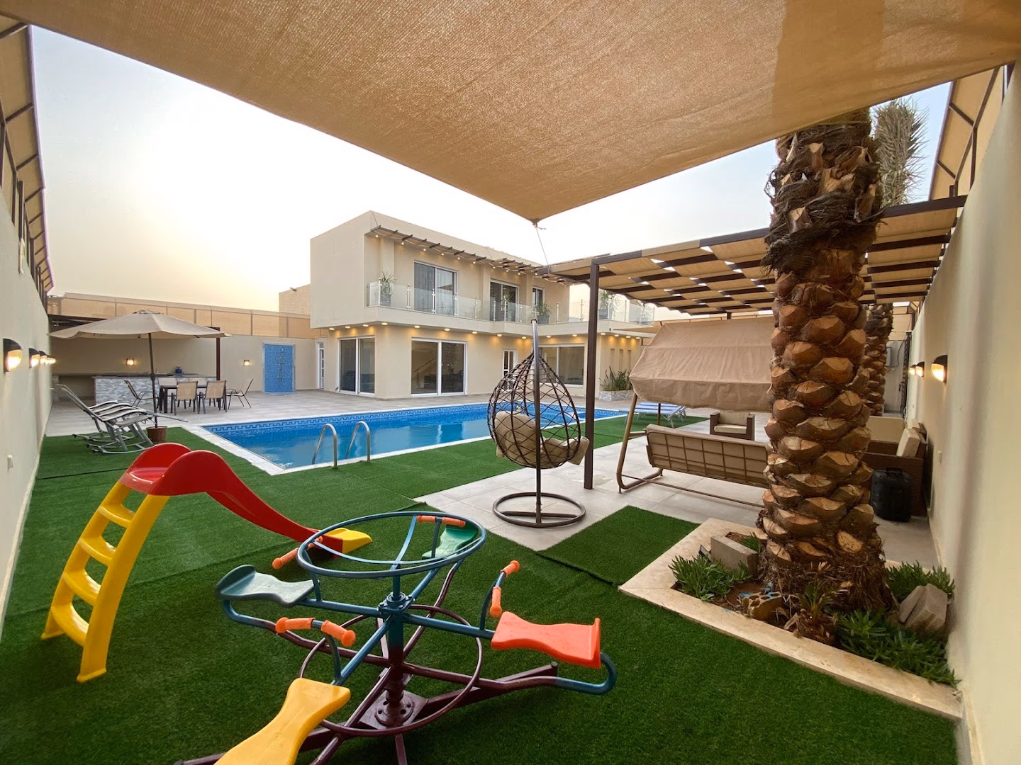صورة مصغرة 3 من 9