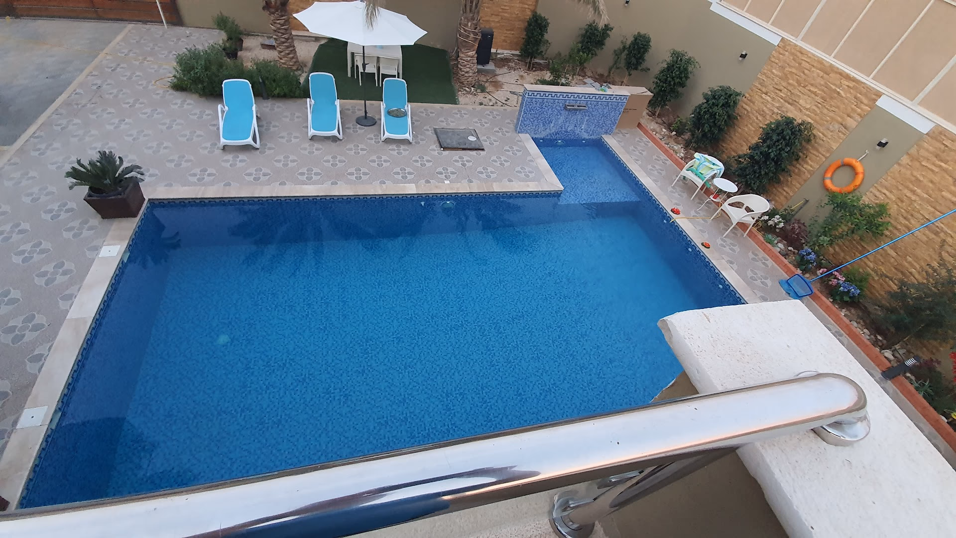 صورة مصغرة 4 من 9