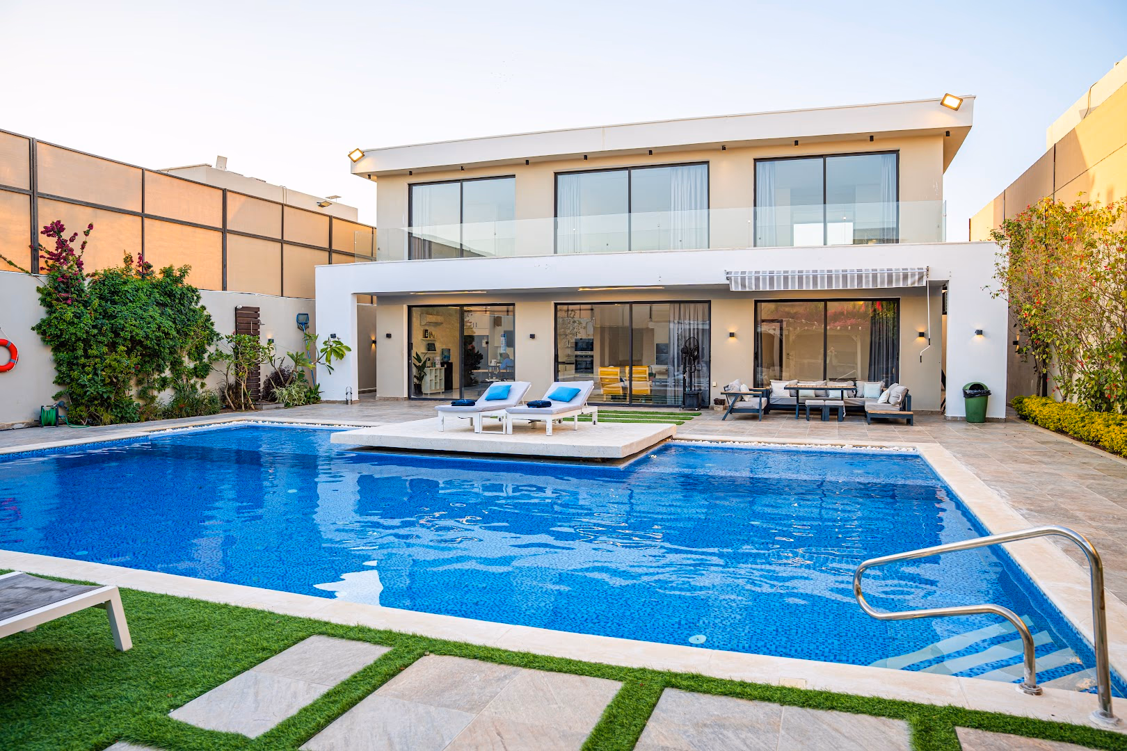 Cloud9 Chalet