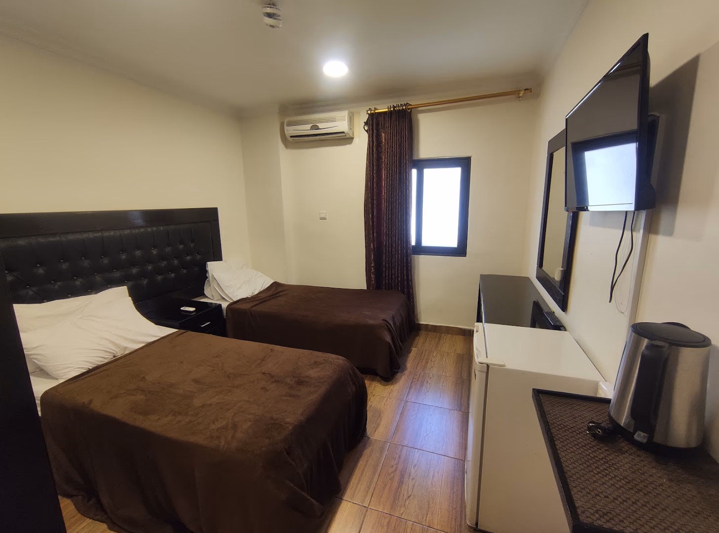 Main photo of Hotel Prestige