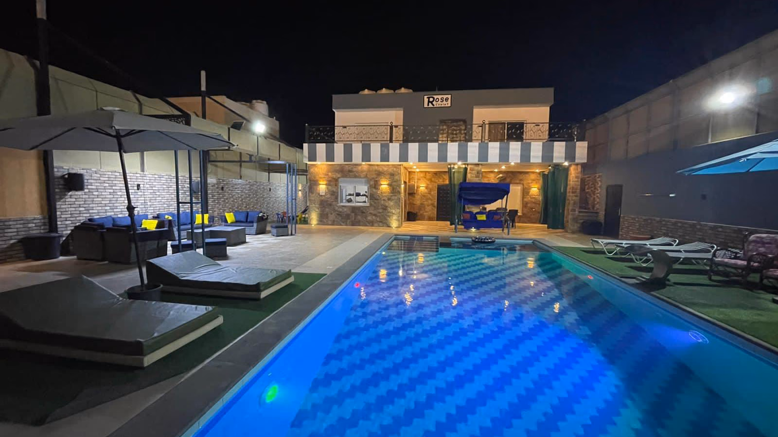 صورة مصغرة 5 من 9