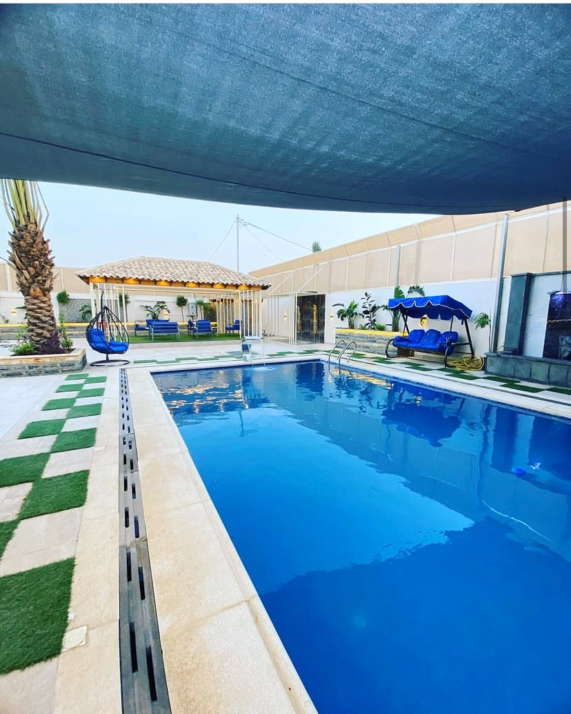 صورة مصغرة 3 من 8
