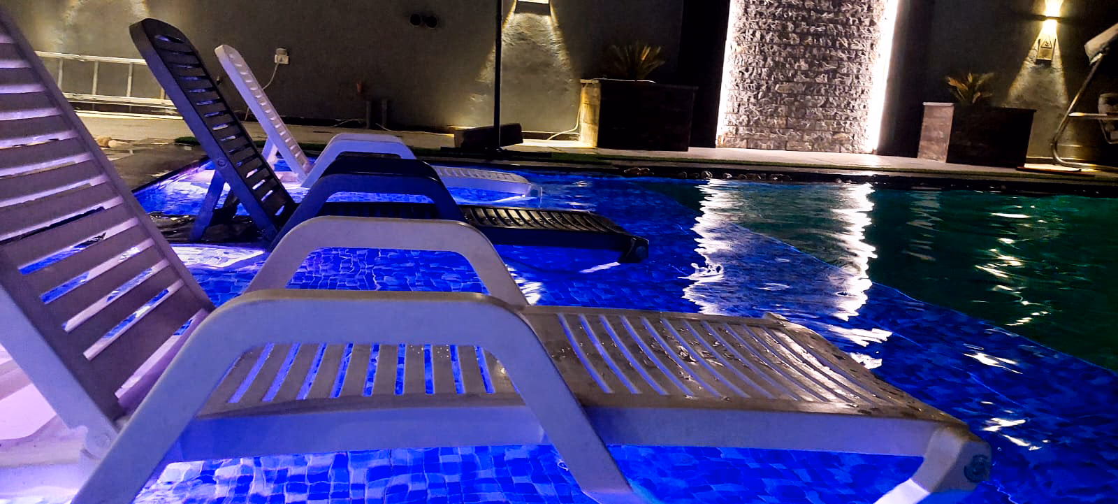 صورة مصغرة 9 من 9