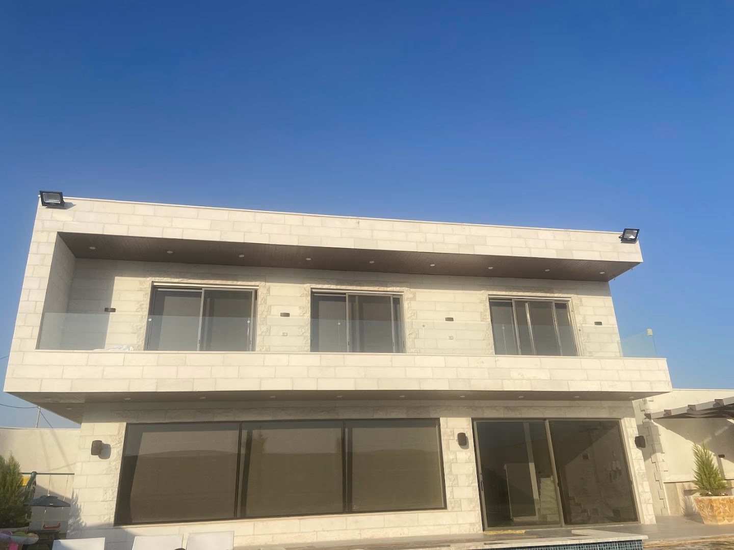 Sol Villa