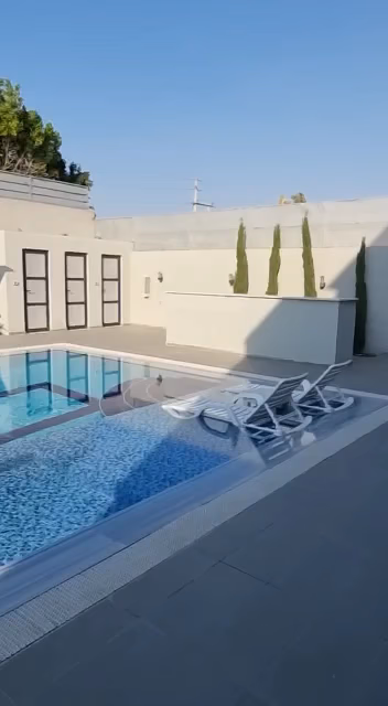 صورة مصغرة 2 من 9
