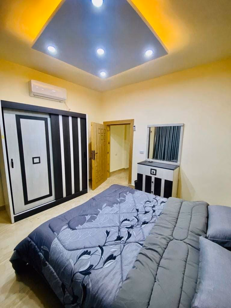 صورة مصغرة 4 من 9