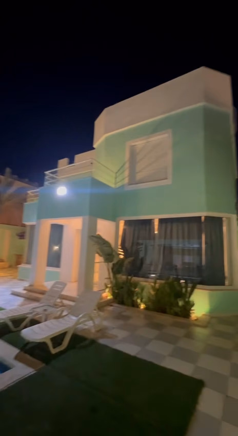 صورة مصغرة 9 من 9