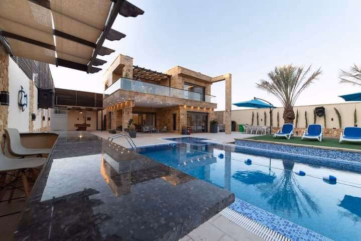 صورة مصغرة 4 من 9