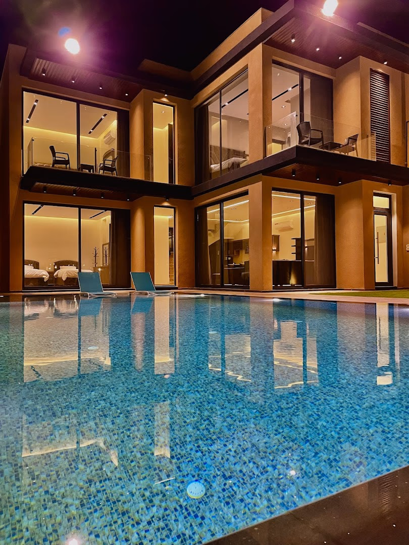 Twins' Villas
