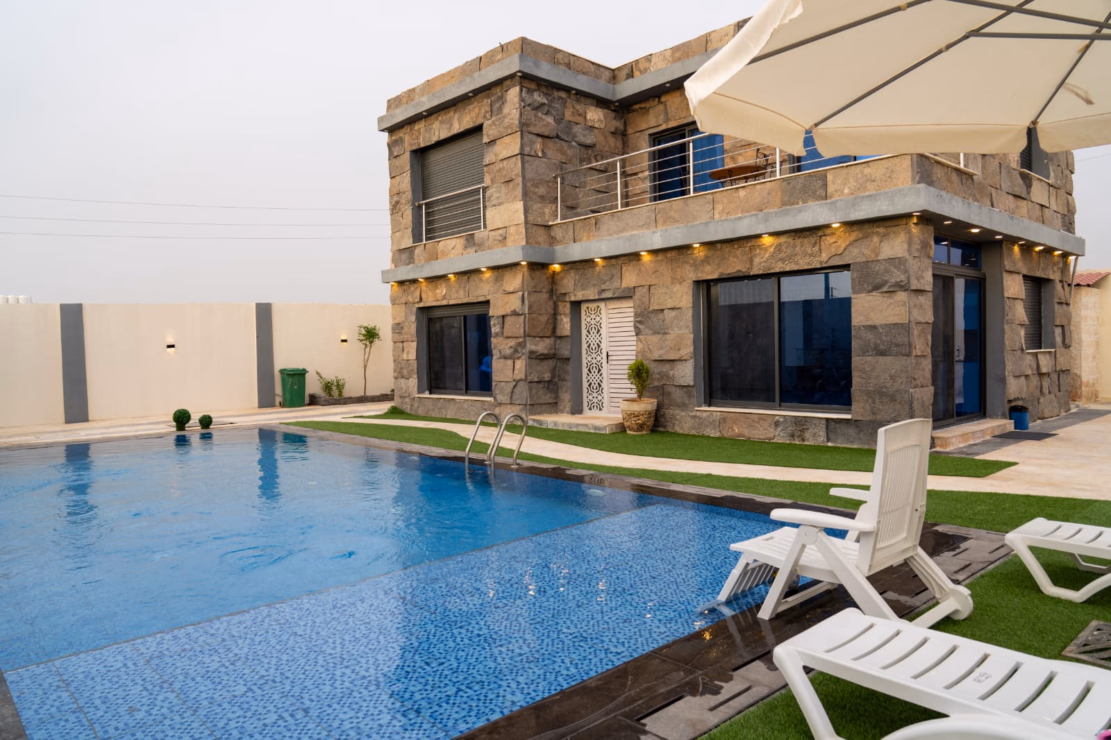 صورة مصغرة 6 من 9