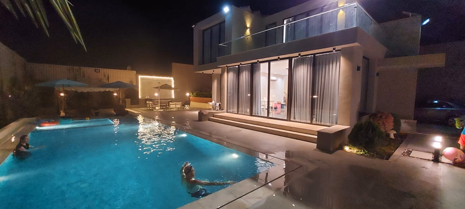 Adams villa
