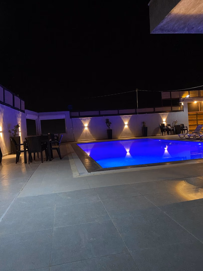 صورة مصغرة 3 من 9