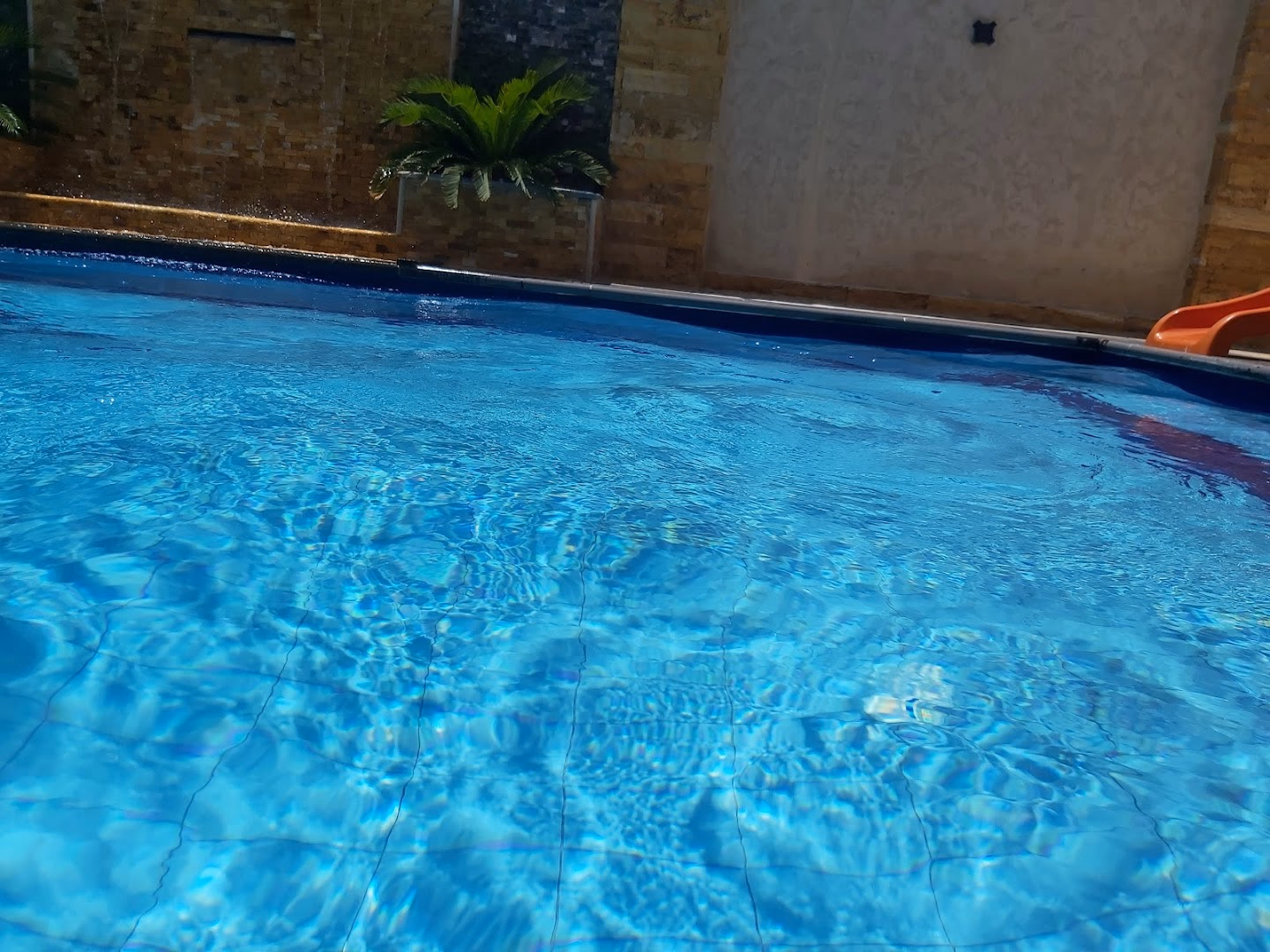 صورة مصغرة 8 من 9