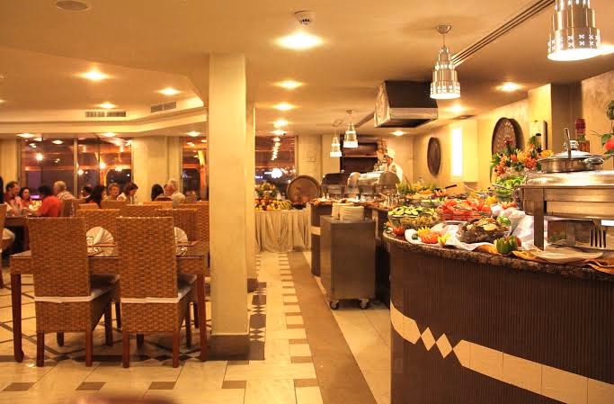 Main photo of Captains Hotel