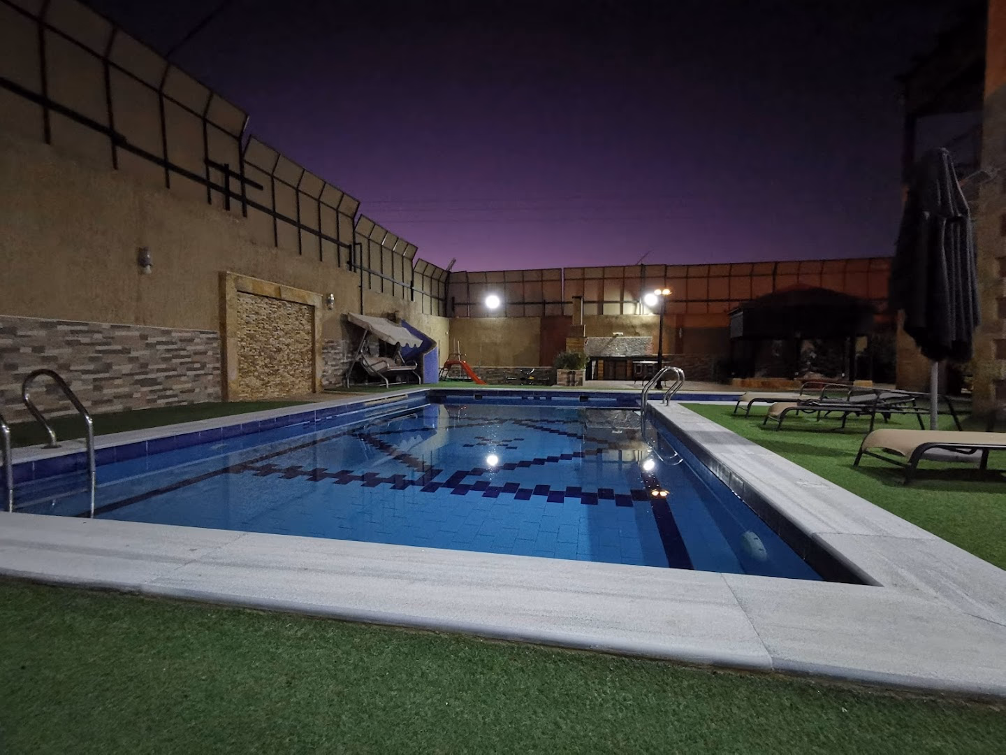 صورة مصغرة 4 من 5