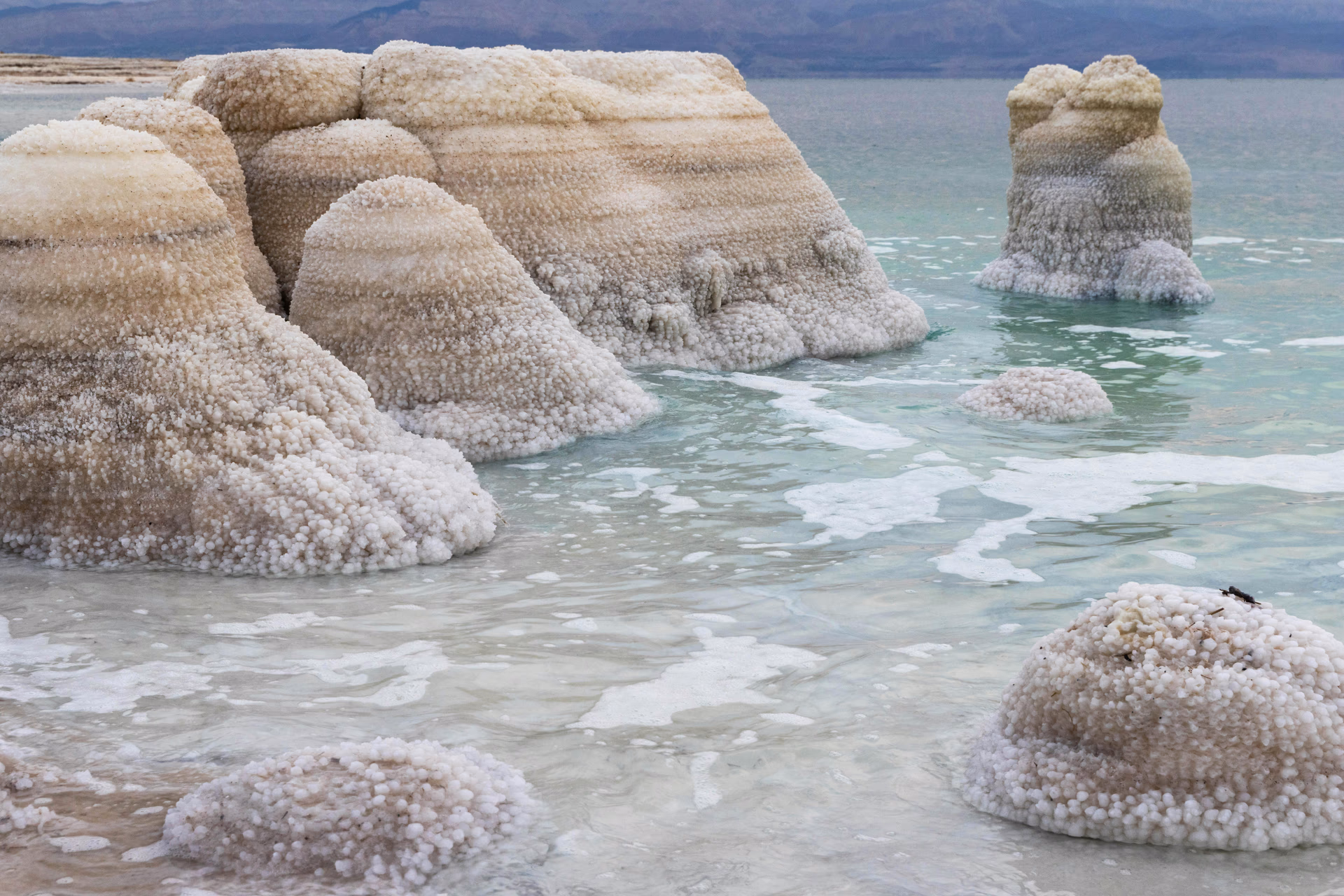 Dead Sea travel guide: floating, mud, and chalets